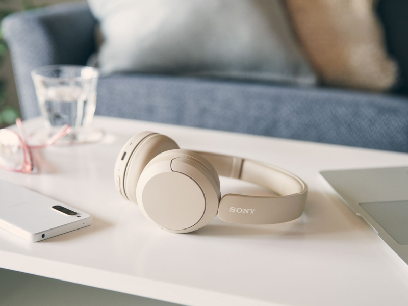 Безжични слушалки Sony WH-CH520 Wireless Bluetooth Headphones