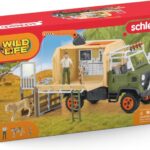 Schleich Wild Life Камион за спасяване на животни (42475)